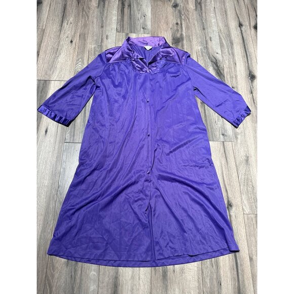 Vanity Fair Womens L Purple Satin Nightgown House Coat Robe Button Front - Picture 1 of 4